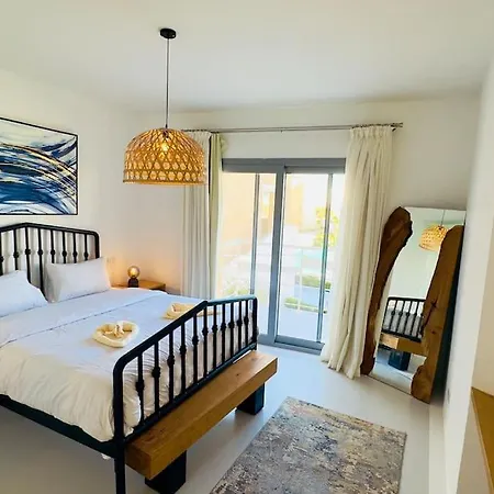 Cozy 3 Bedrooms In Swan Lake Hurghada Exterior photo