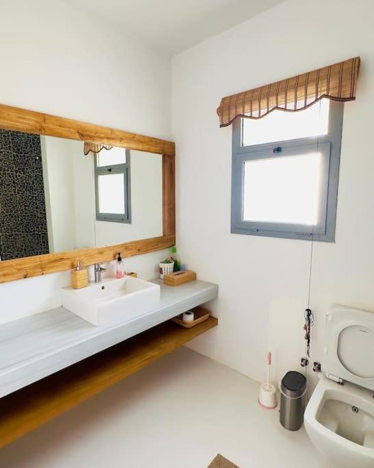 Cozy 3 Bedrooms In Swan Apartment